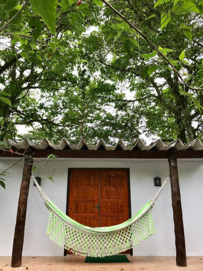 Casa A Beira Do Rio Jaguareguava Na Mata Atlantica Em Bertioga Sp Βίλα Εξωτερικό φωτογραφία